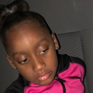 Meet your Posher, Joy